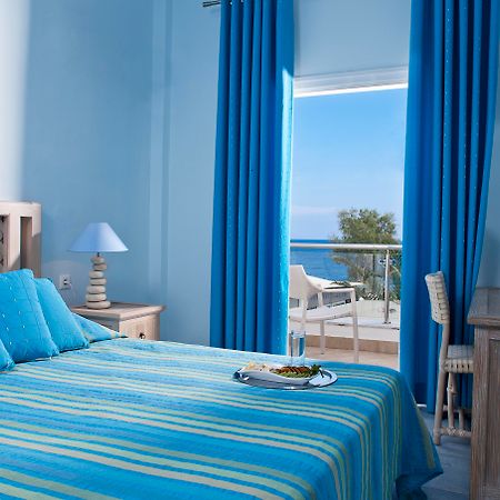 Alesahne Beach Hotel Kamári Buitenkant foto