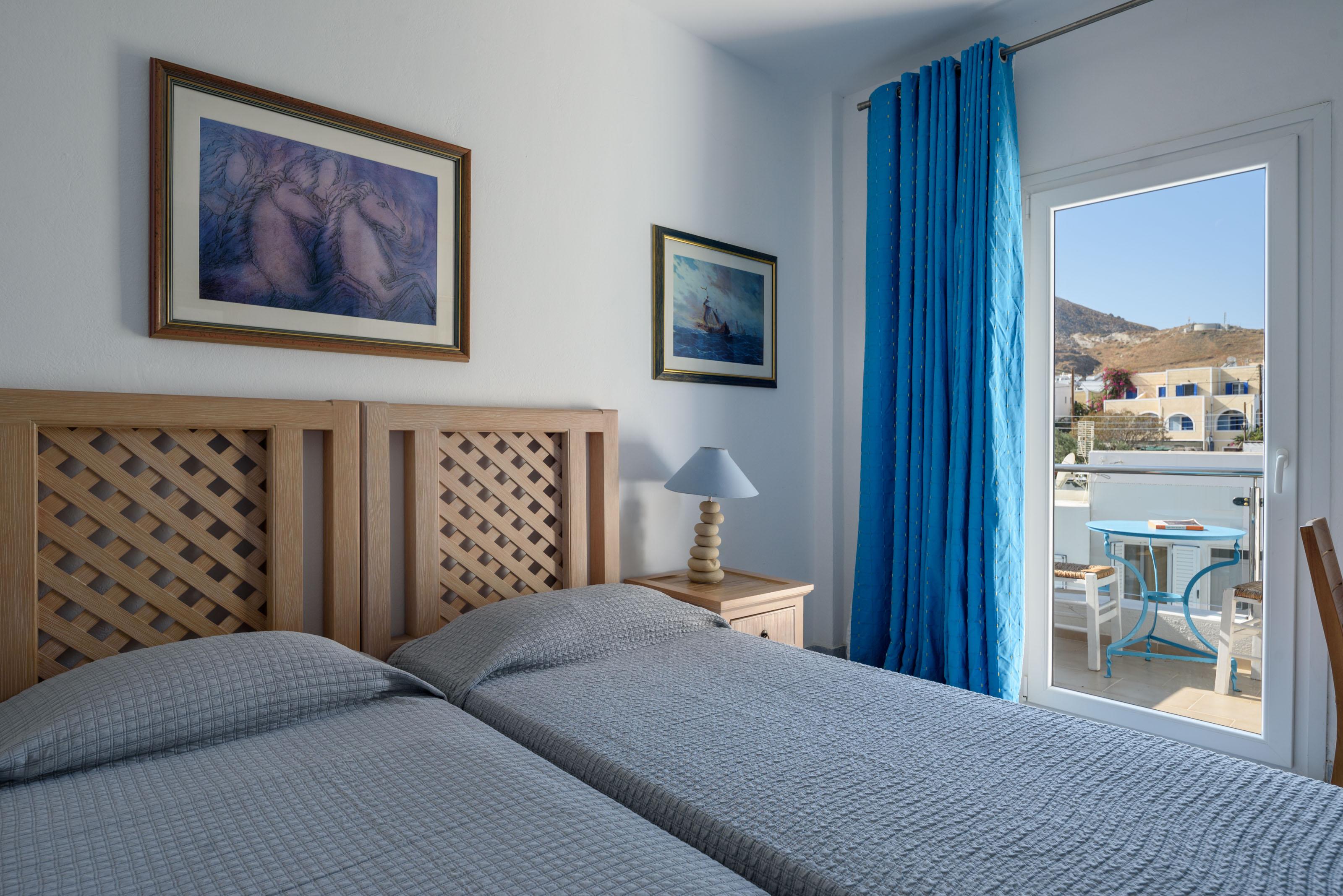 Alesahne Beach Hotel Kamári Buitenkant foto