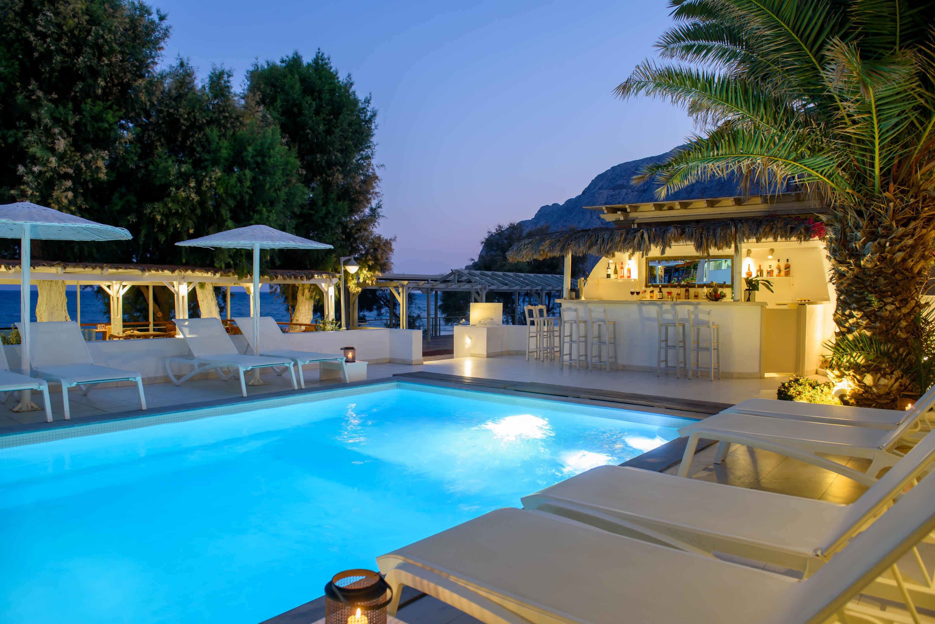 Alesahne Beach Hotel Kamári Buitenkant foto