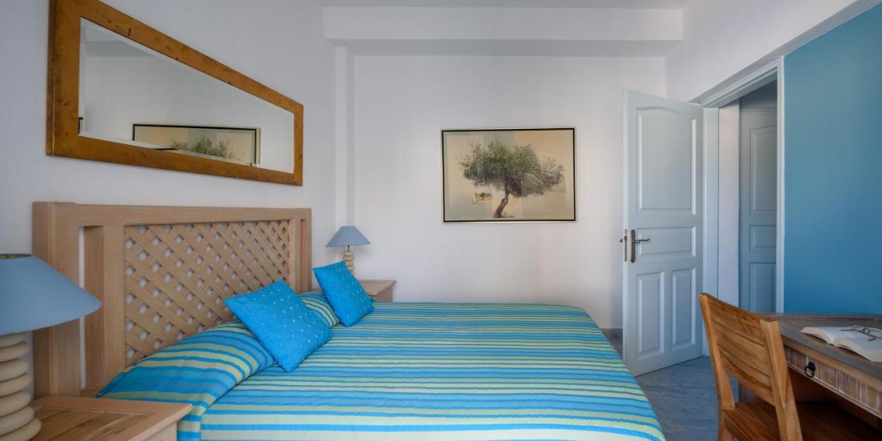Alesahne Beach Hotel Kamári Buitenkant foto