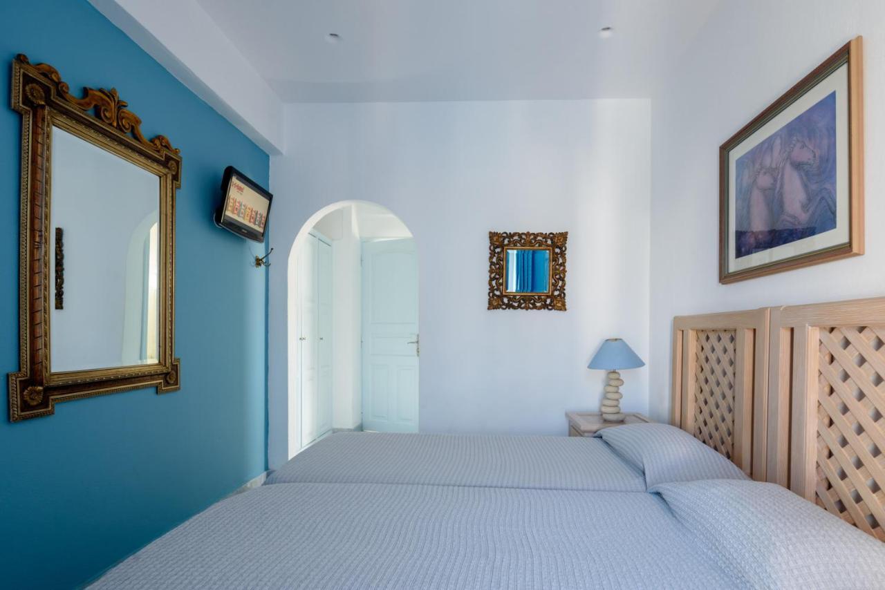 Alesahne Beach Hotel Kamári Buitenkant foto